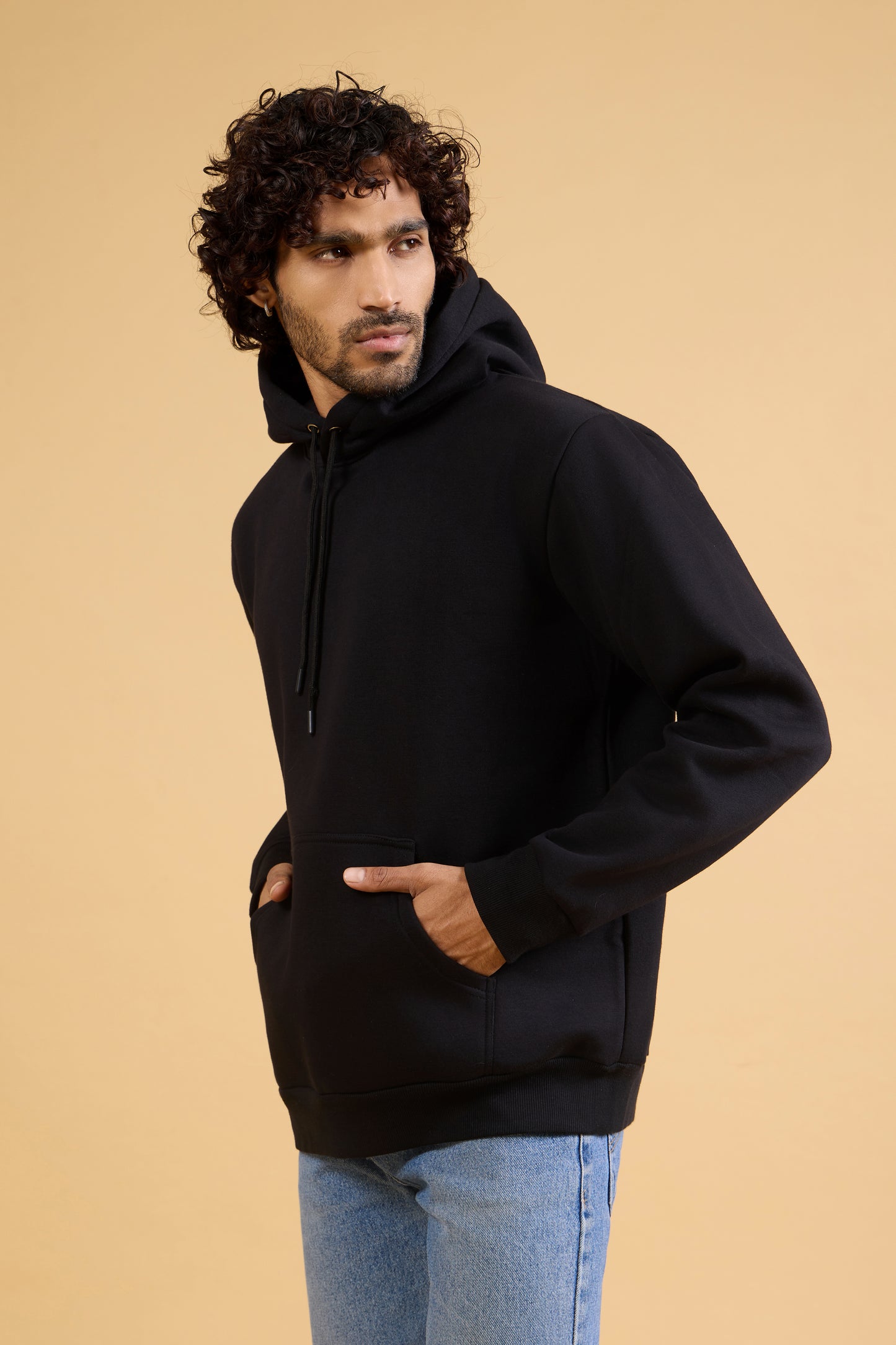 MANIFESTING BLACK HOODIE