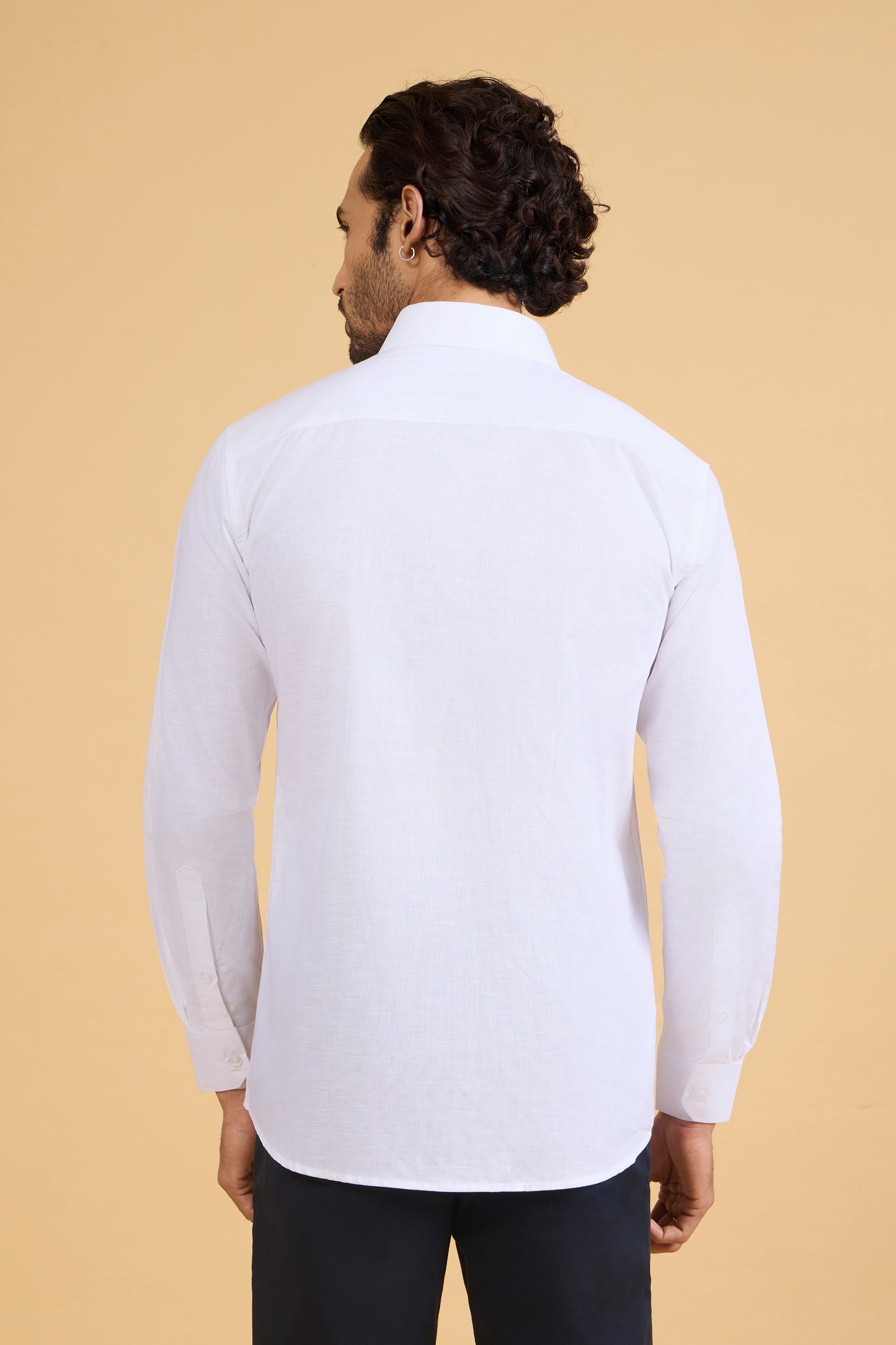 SNOW WHITE LINEN SHIRT