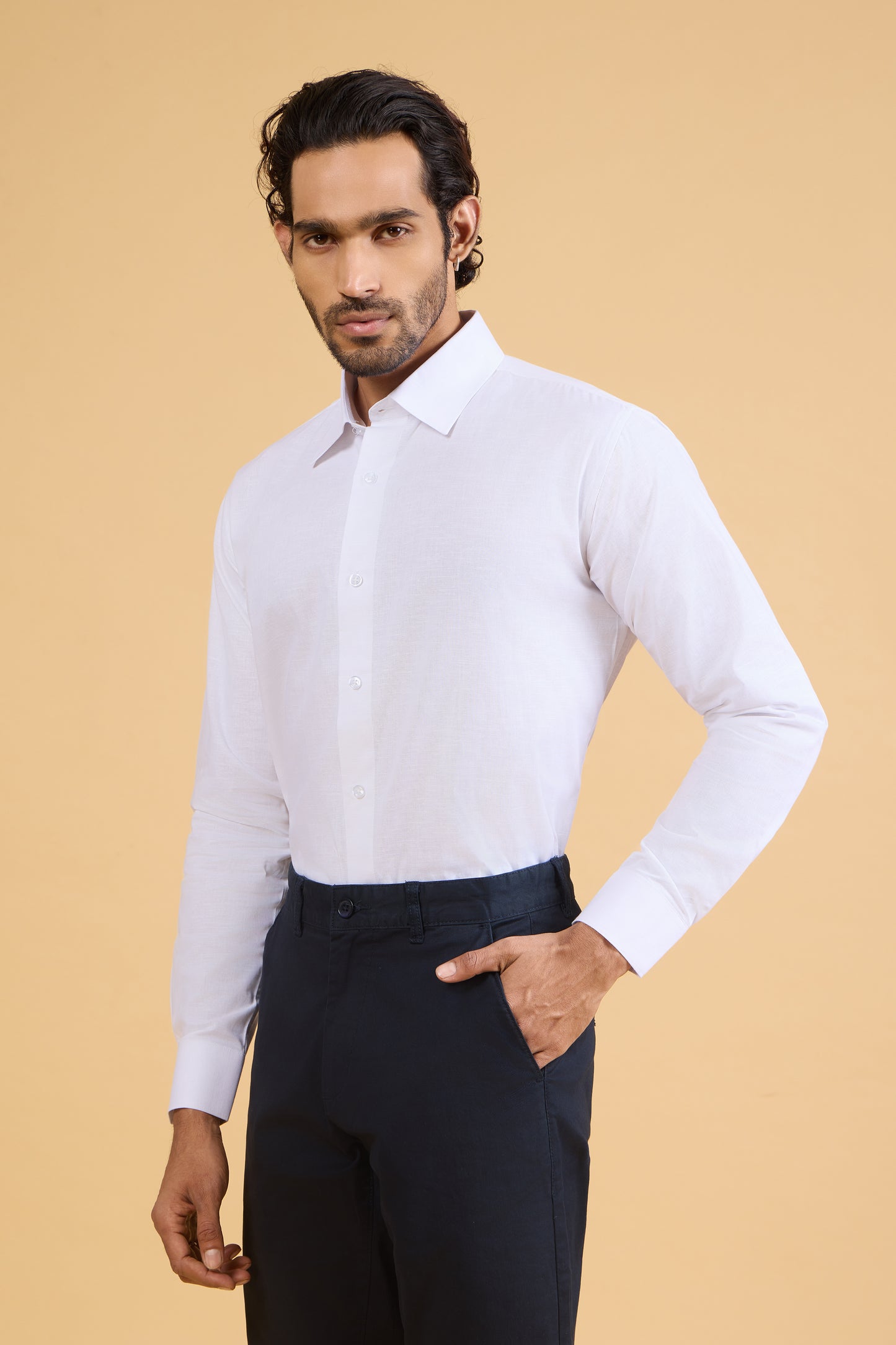 SNOW WHITE LINEN SHIRT