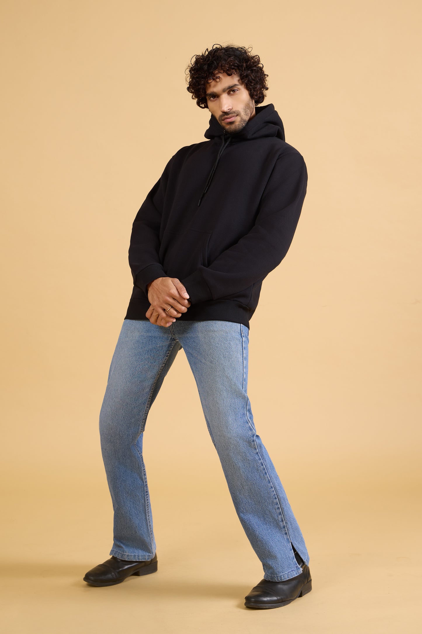 MANIFESTING BLACK HOODIE